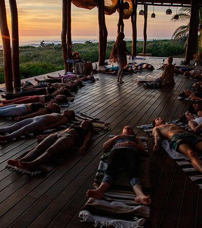 Séance Kundalini Activation 🇫🇷 🇪🇺 En ligne · via Zoom